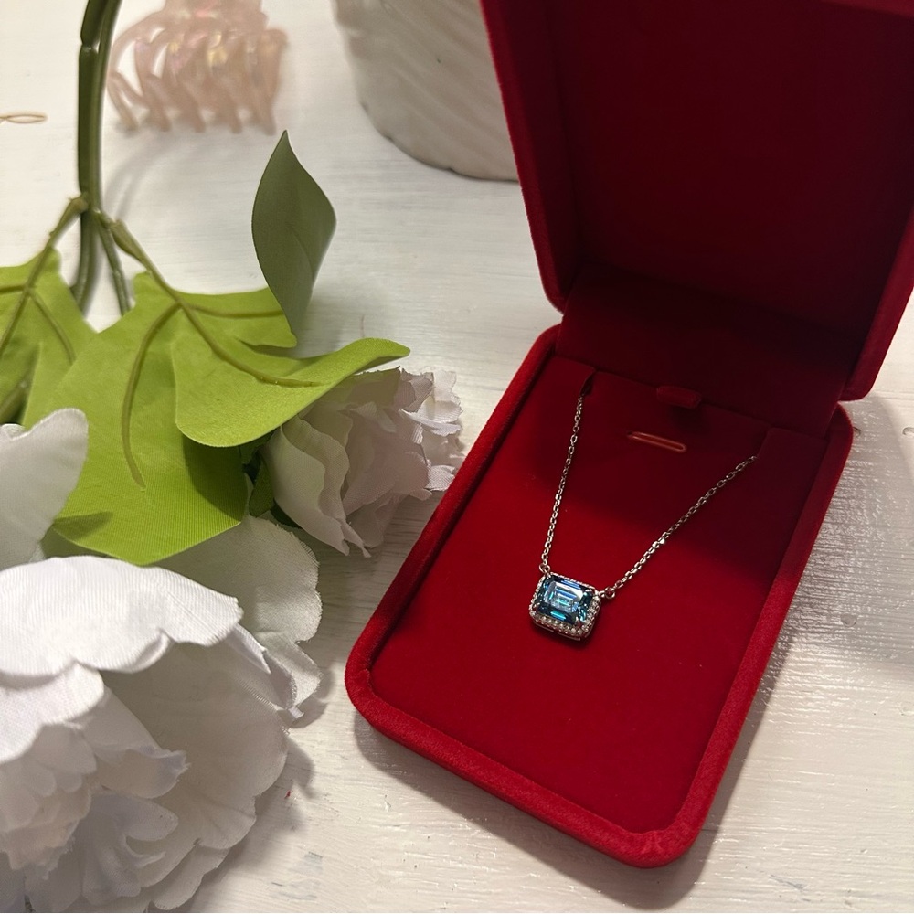 Blue moissanite Sterling silver necklace